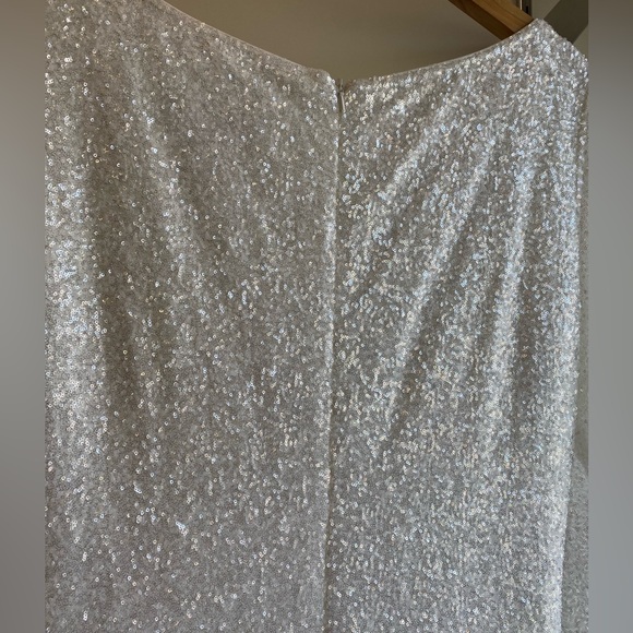 Jovani. 2927 white sequin long sleeve evening gown. - Picture 5 of 7